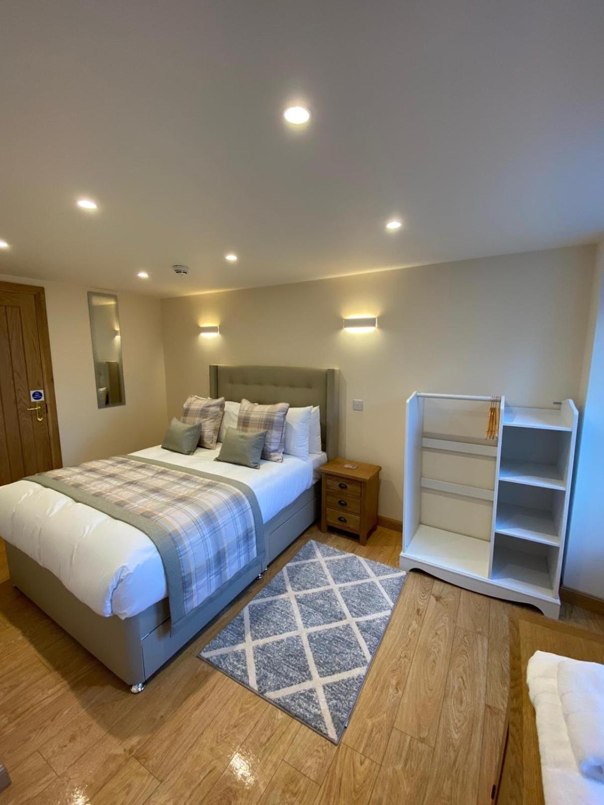Waverley Inn Holiday Apartments Инвернесс Номер фото