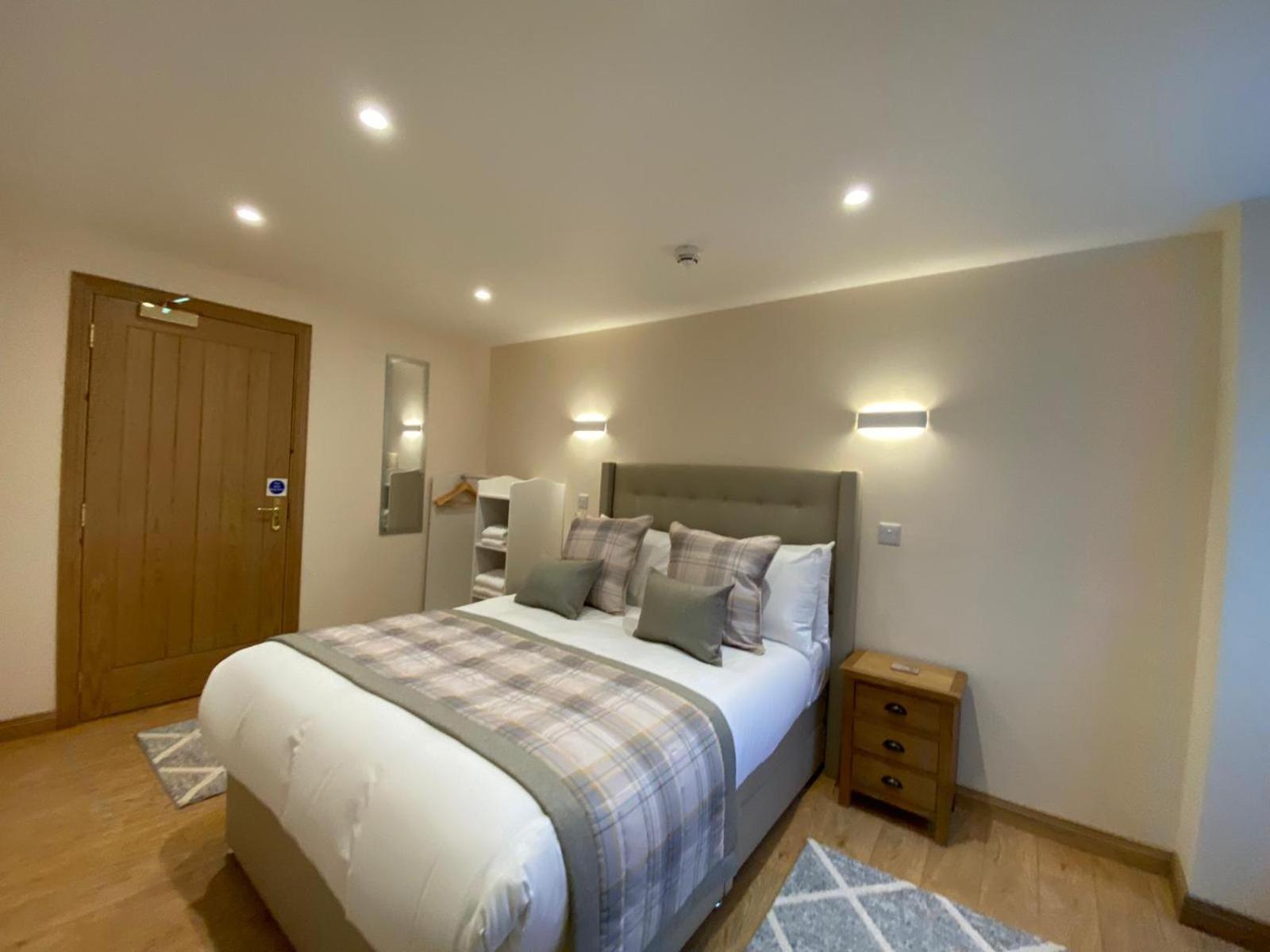 Waverley Inn Holiday Apartments Инвернесс Номер фото